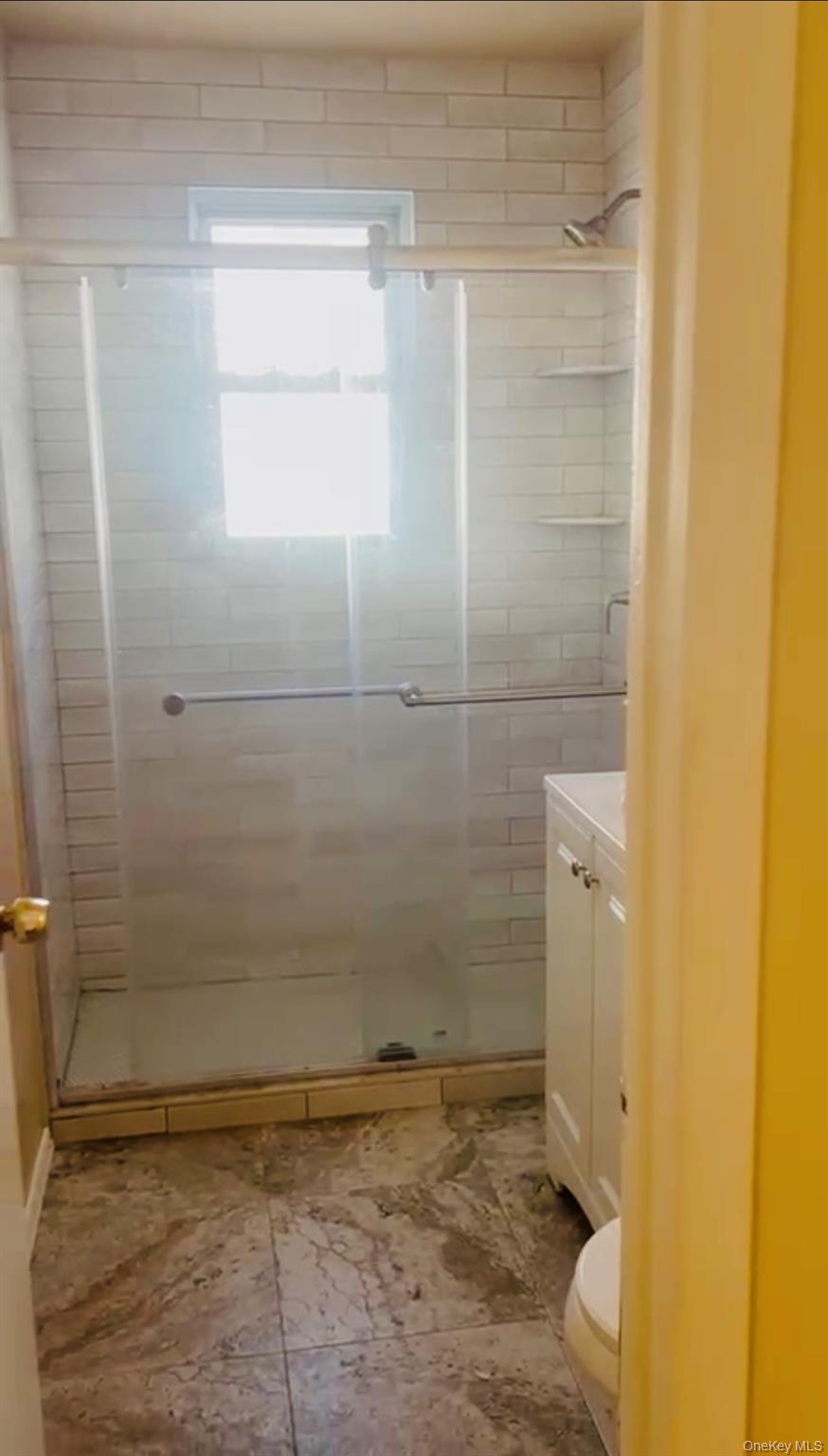 #8 photo, 11806 179th Street, Saint Albans , NY 11434