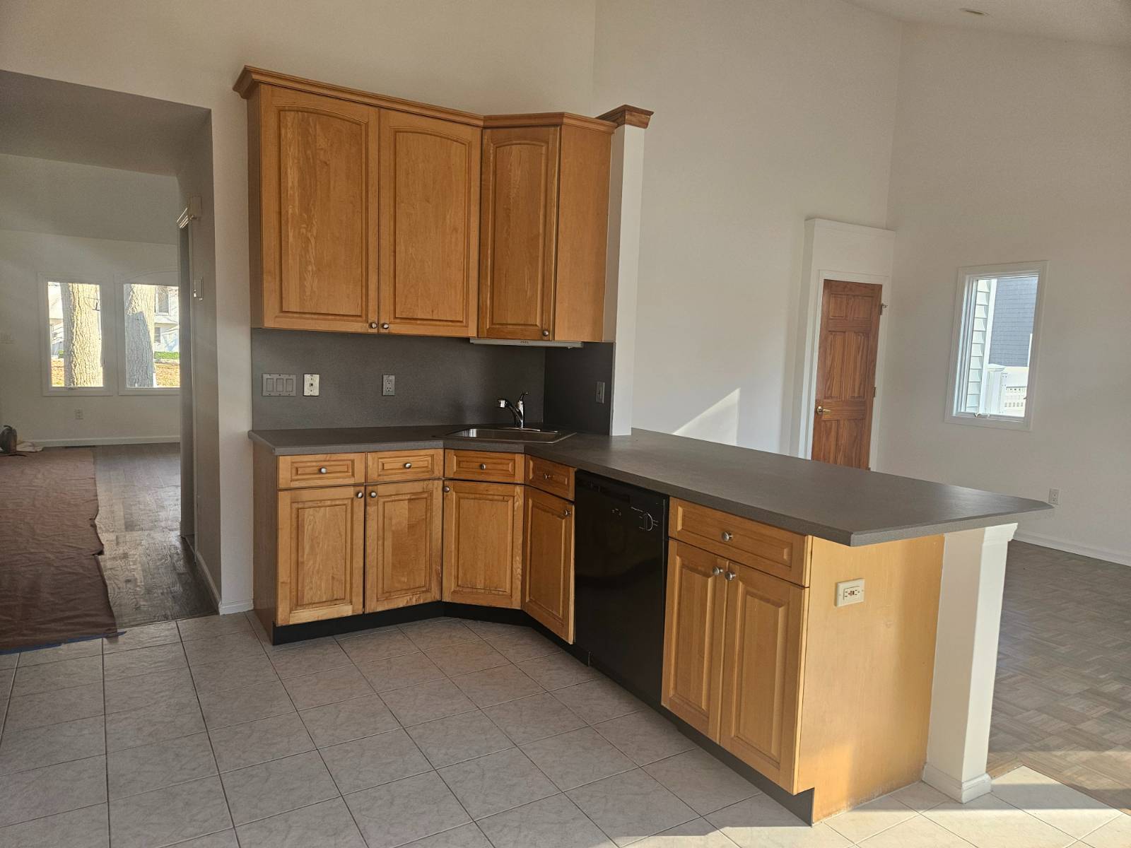 #10 photo, 200 CENTRAL AVE, Bohemia , NY 11716