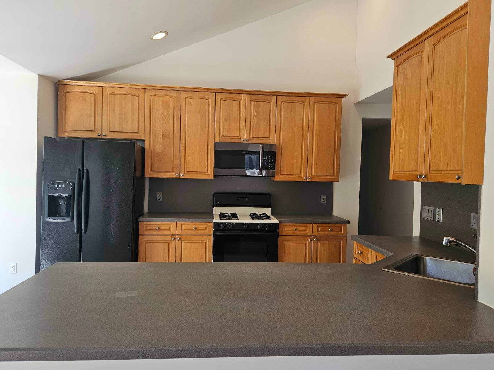 #12 photo, 200 CENTRAL AVE, Bohemia , NY 11716