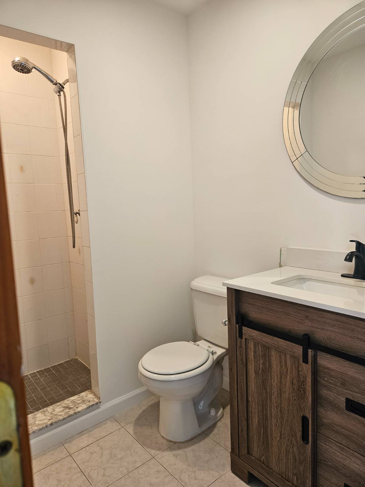 #14 photo, 200 CENTRAL AVE, Bohemia , NY 11716