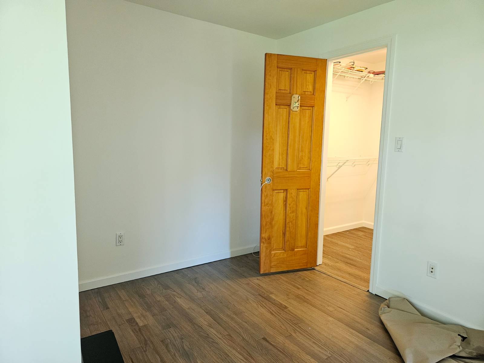 #24 photo, 200 CENTRAL AVE, Bohemia , NY 11716