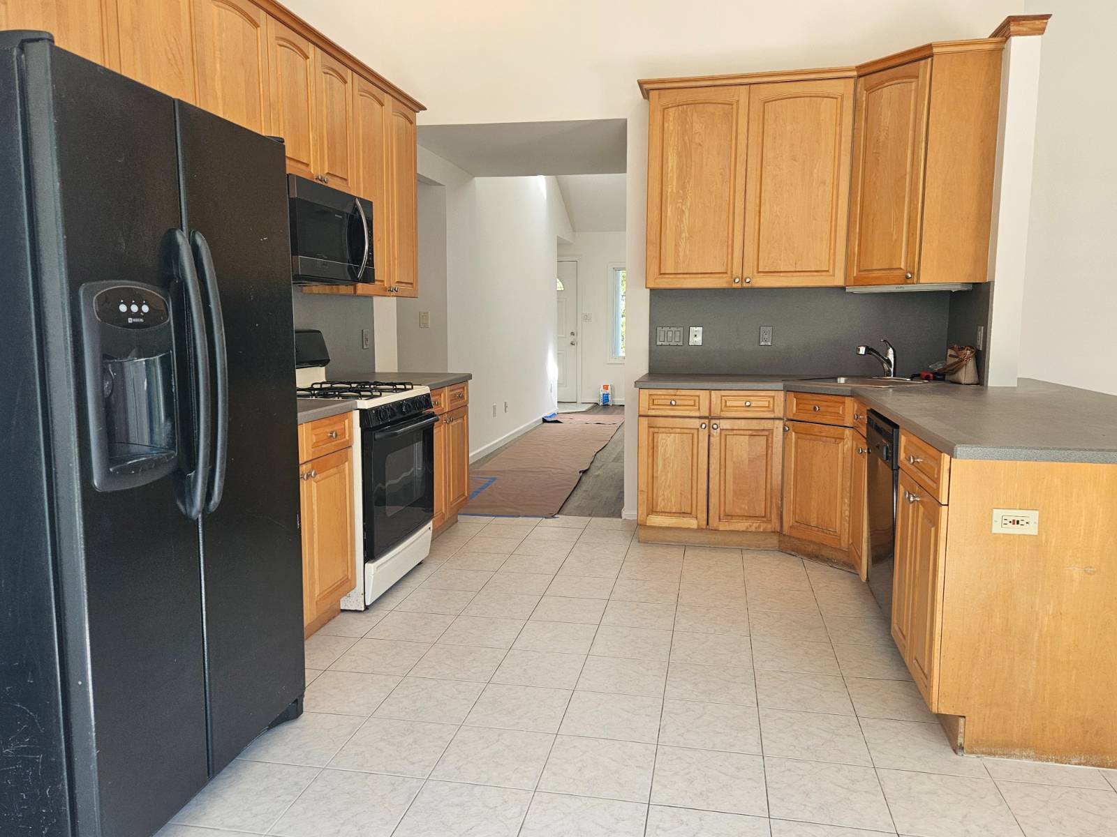 #8 photo, 200 CENTRAL AVE, Bohemia , NY 11716