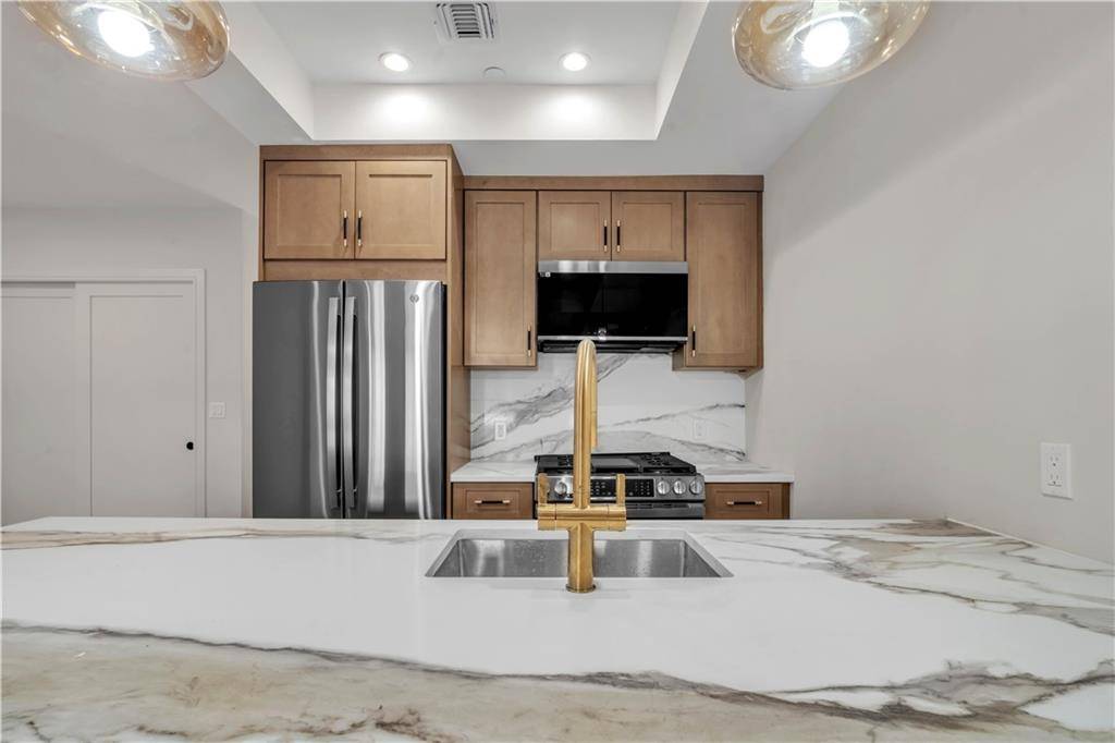 #4 photo, 266 10th St, #2, ब्रुकलीन Gowanus , NY 11215