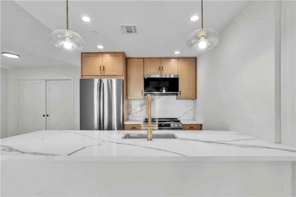 #5 photo, 266 10th St, #3, ब्रुकलीन Gowanus , NY 11215