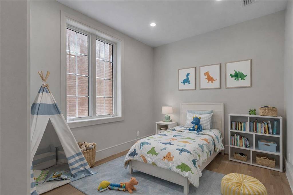 #12 photo, 372 92nd St, #1B, ब्रुकलीन Bay Ridge , NY 11209