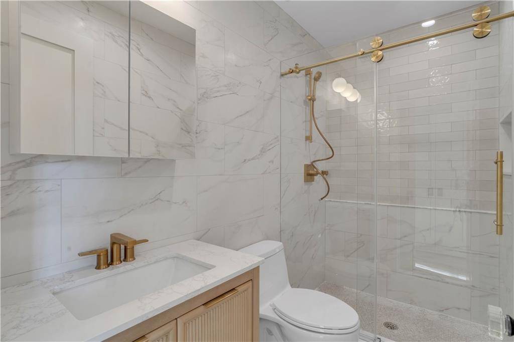 #18 photo, 372 92nd St, #2B, ब्रुकलीन Fort Hamilton , NY 11209