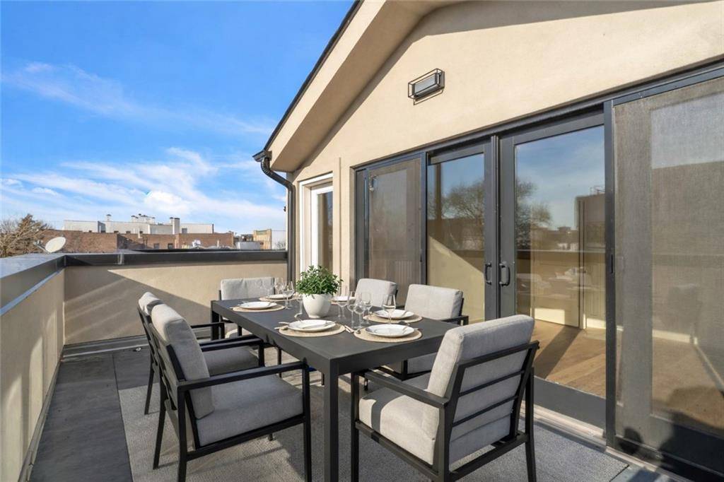 #22 photo, 372 92nd St, #2B, ब्रुकलीन Fort Hamilton , NY 11209