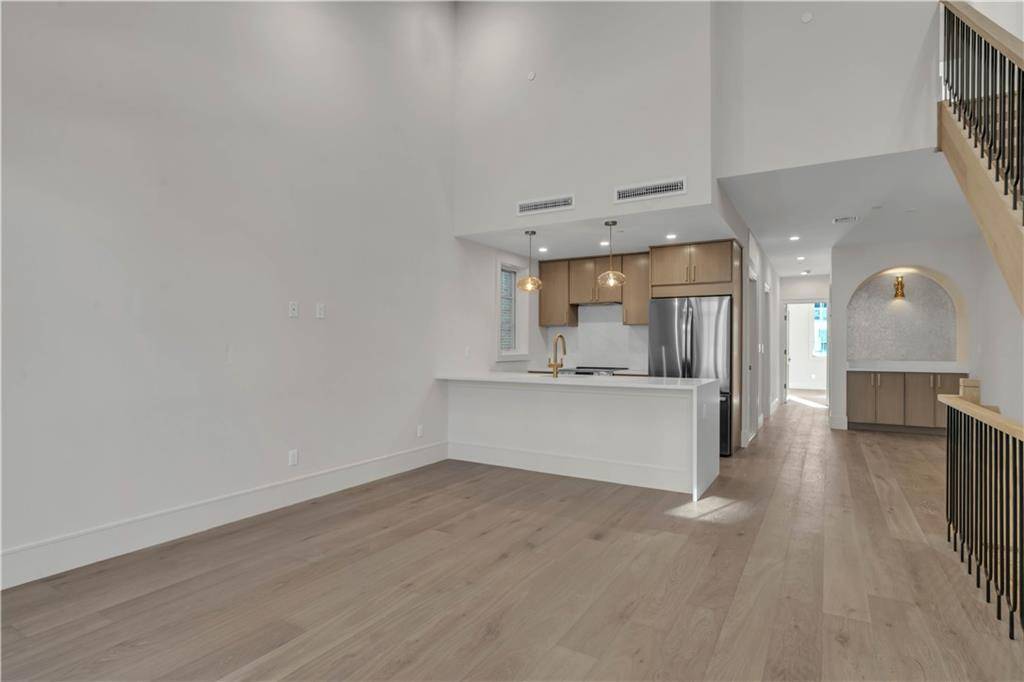 #6 photo, 372 92nd St, #2B, ब्रुकलीन Fort Hamilton , NY 11209