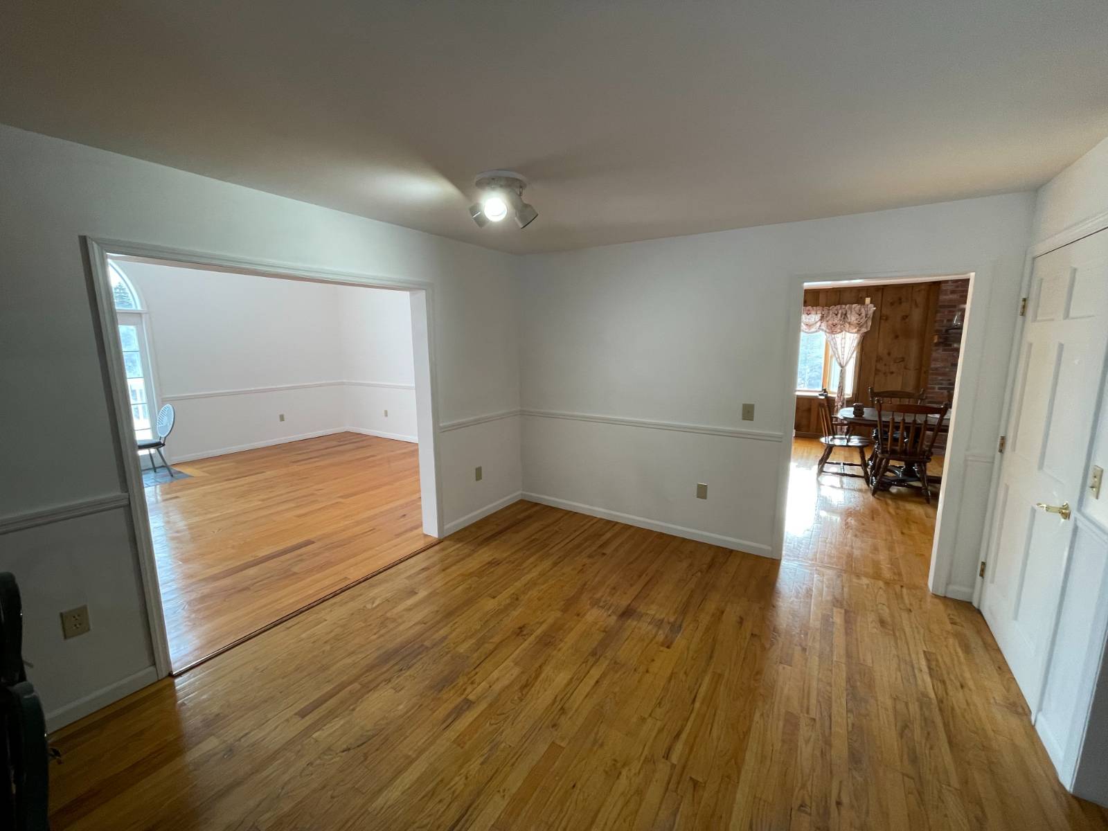 #29 photo, 382 Old Rd, Cropseyville , NY 12052