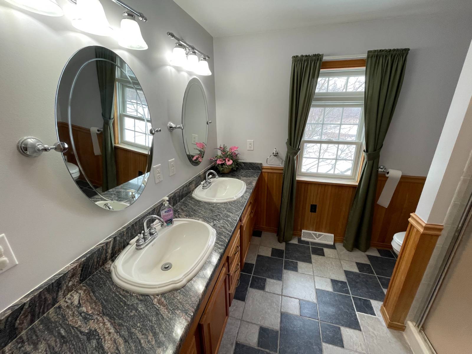 #55 photo, 382 Old Rd, Cropseyville , NY 12052