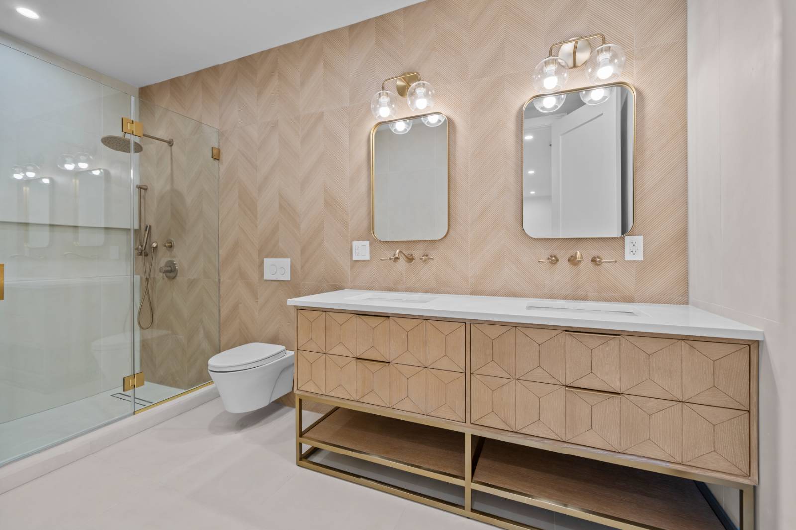 #18 photo, 2729 Bedford Ave, DITMAS PARK , NY 11210