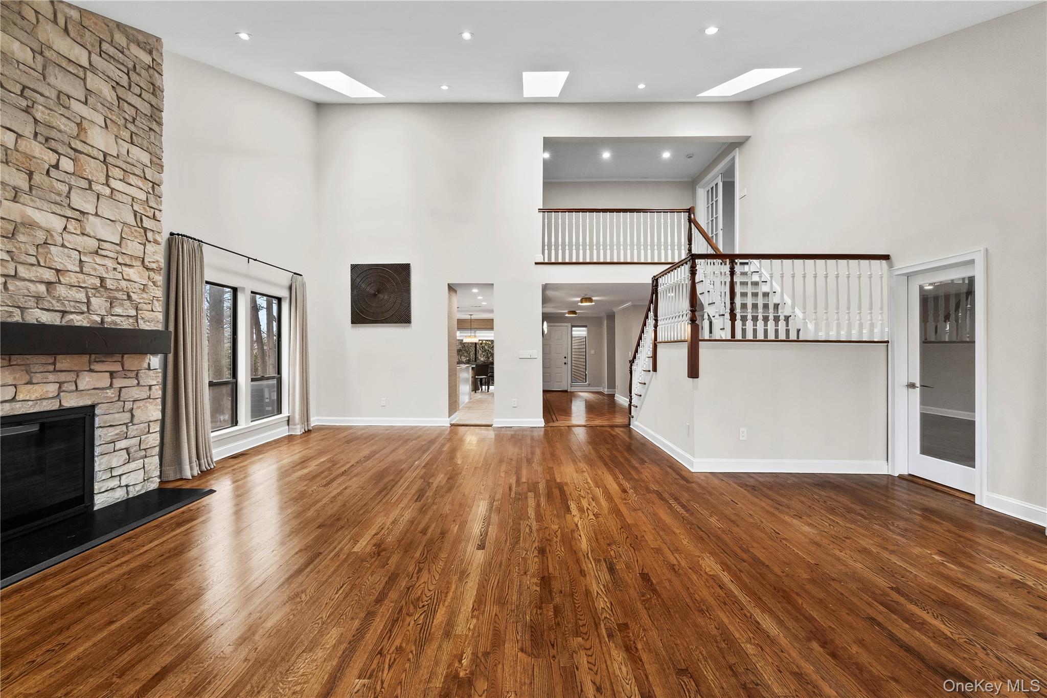 #1 photo, 1 Yale Drive, Manhasset , NY 11030