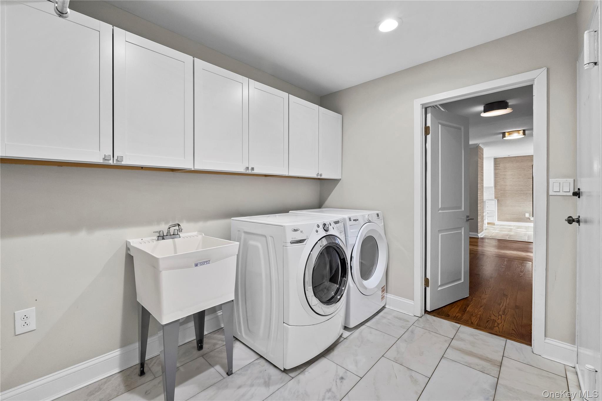 #11 photo, 1 Yale Drive, Manhasset , NY 11030