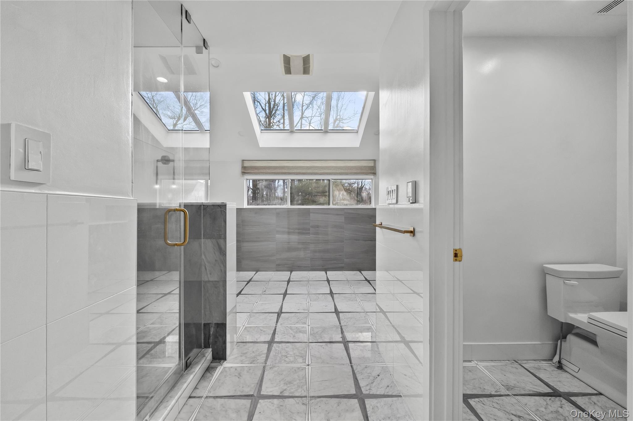 #16 photo, 1 Yale Drive, Manhasset , NY 11030