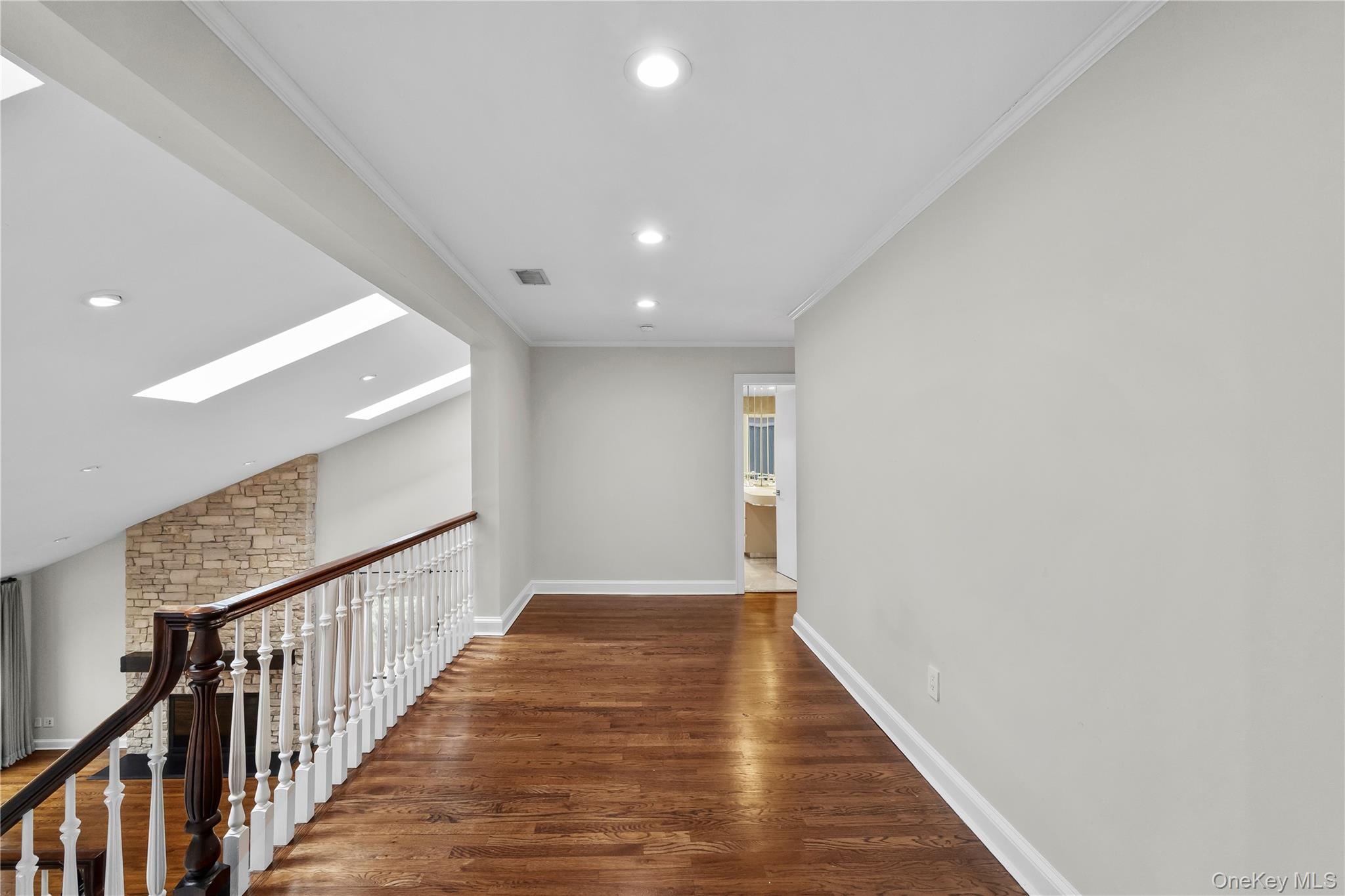 #19 photo, 1 Yale Drive, Manhasset , NY 11030