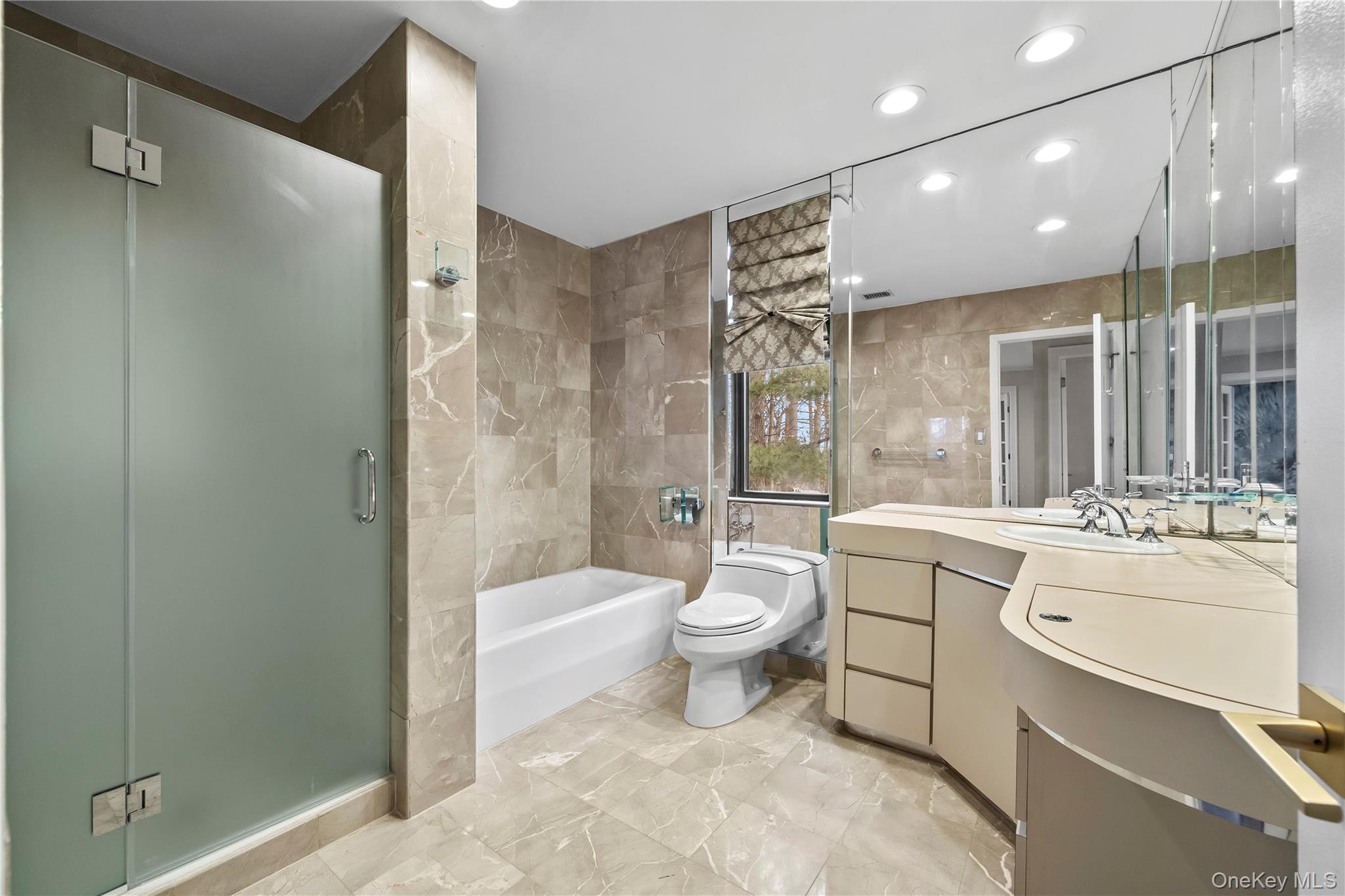 #20 photo, 1 Yale Drive, Manhasset , NY 11030