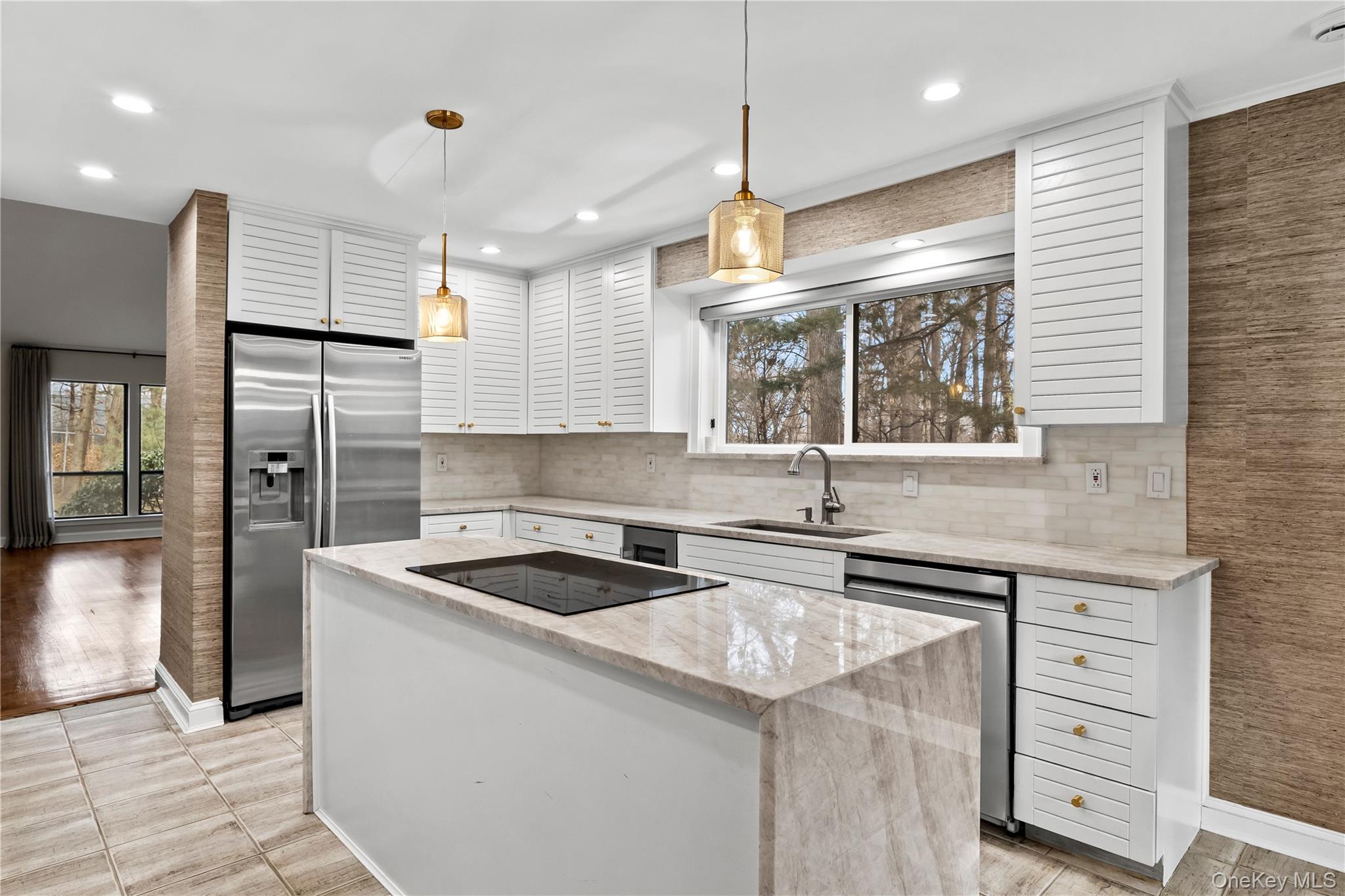 #5 photo, 1 Yale Drive, Manhasset , NY 11030