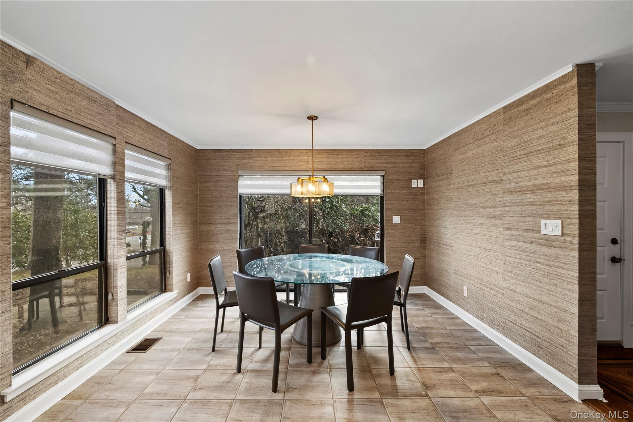 #7 photo, 1 Yale Drive, Manhasset , NY 11030