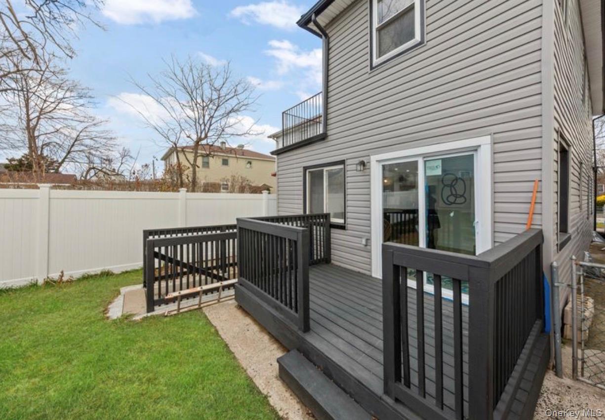 #20 photo, 136-18 221st Street, Laurelton , NY 11413