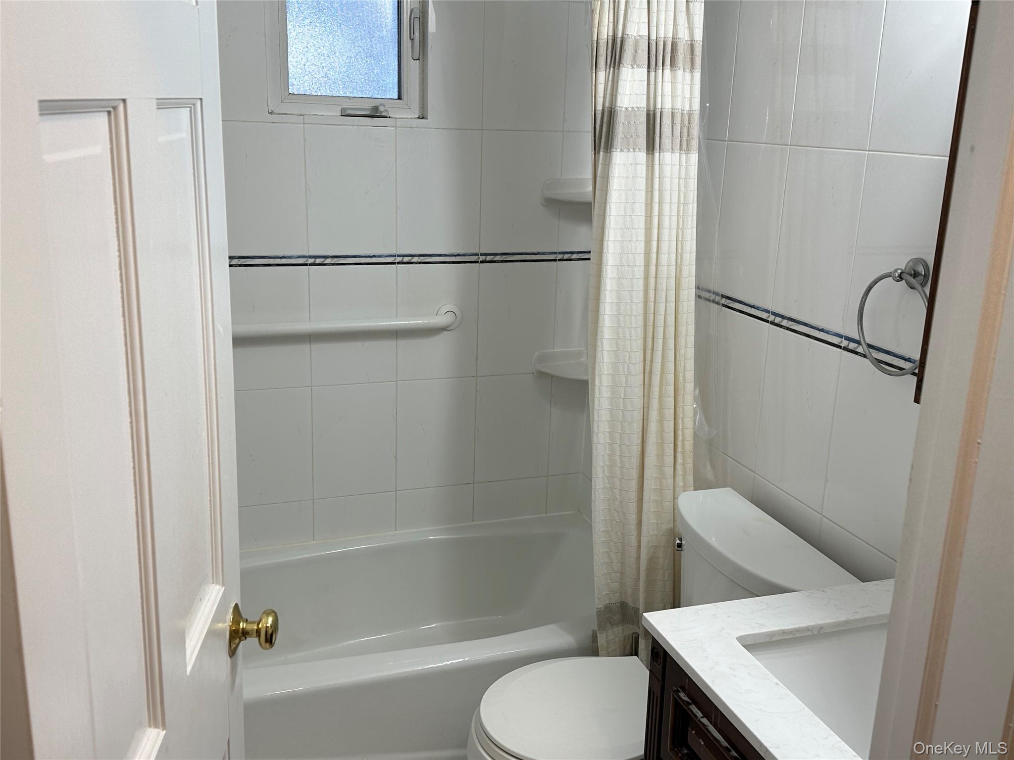 #10 photo, 75 Cornwell Avenue, Williston Park , NY 11596