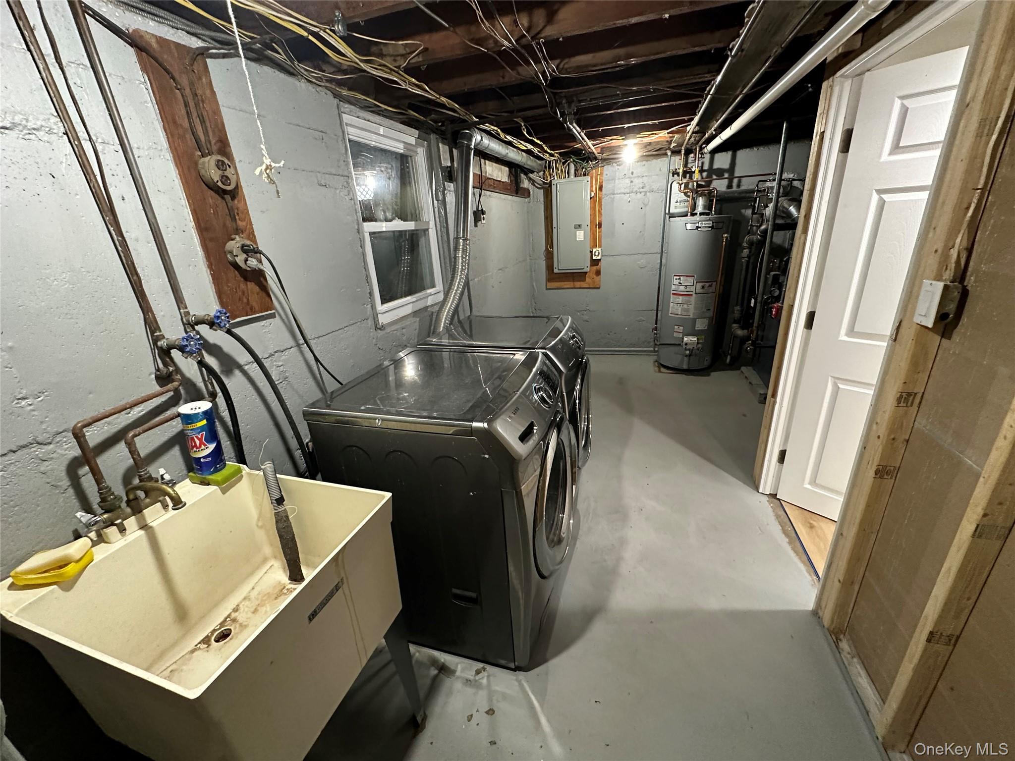 #16 photo, 75 Cornwell Avenue, Williston Park , NY 11596