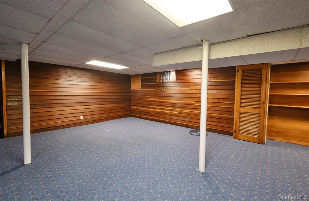 #15 photo, 695 Hunt Lane, Manhasset , NY 11030