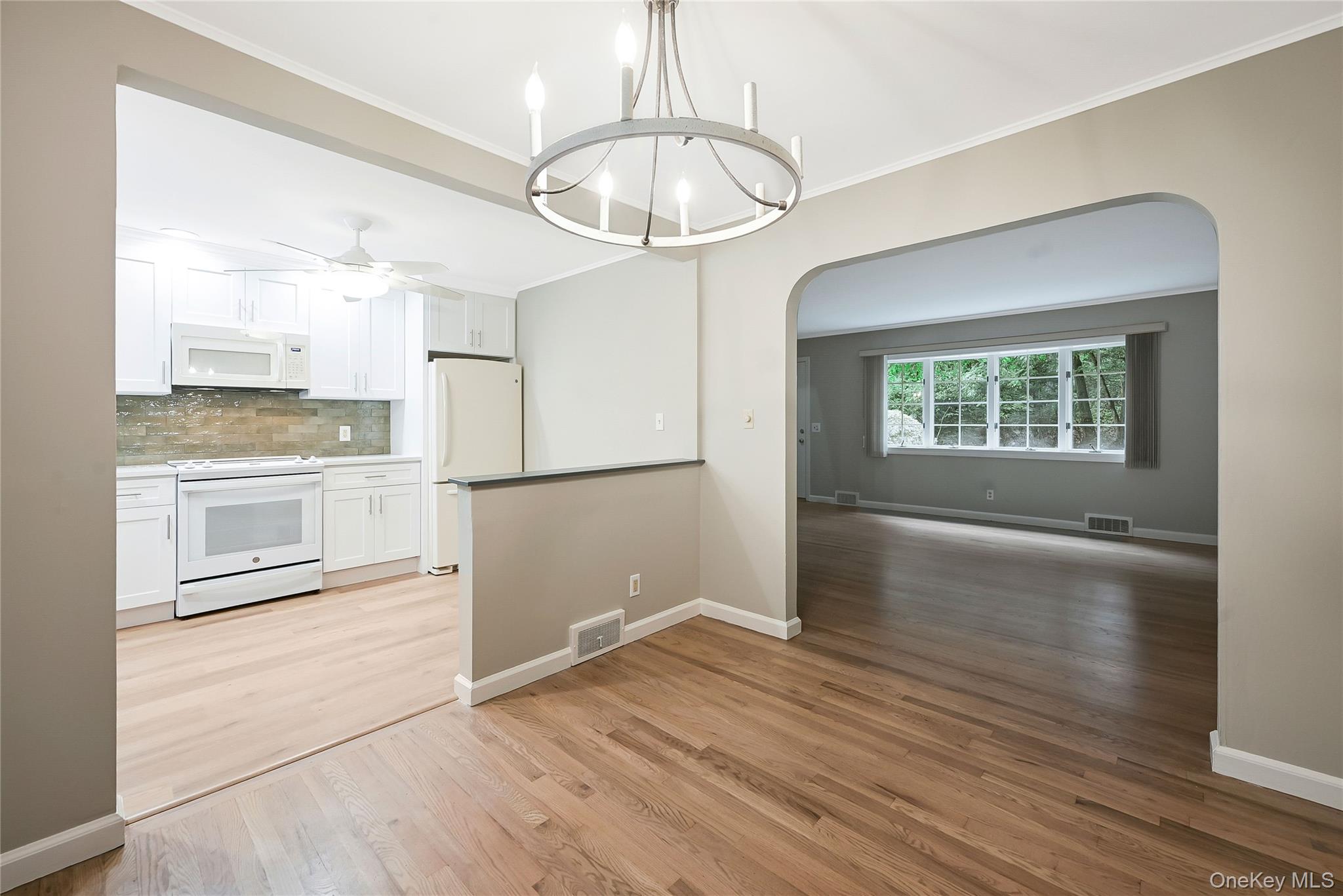 #7 photo, 12 Valley Circle, Miller Place , NY 11764