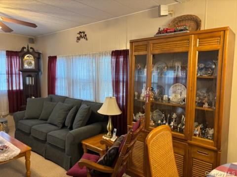 #11 photo, 1661 Old Country Road, Саффолк ‖ Riverhead , NY 11901