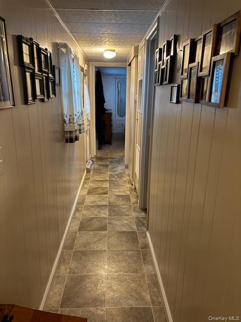 #12 photo, 1661 Old Country Road, Саффолк ‖ Riverhead , NY 11901