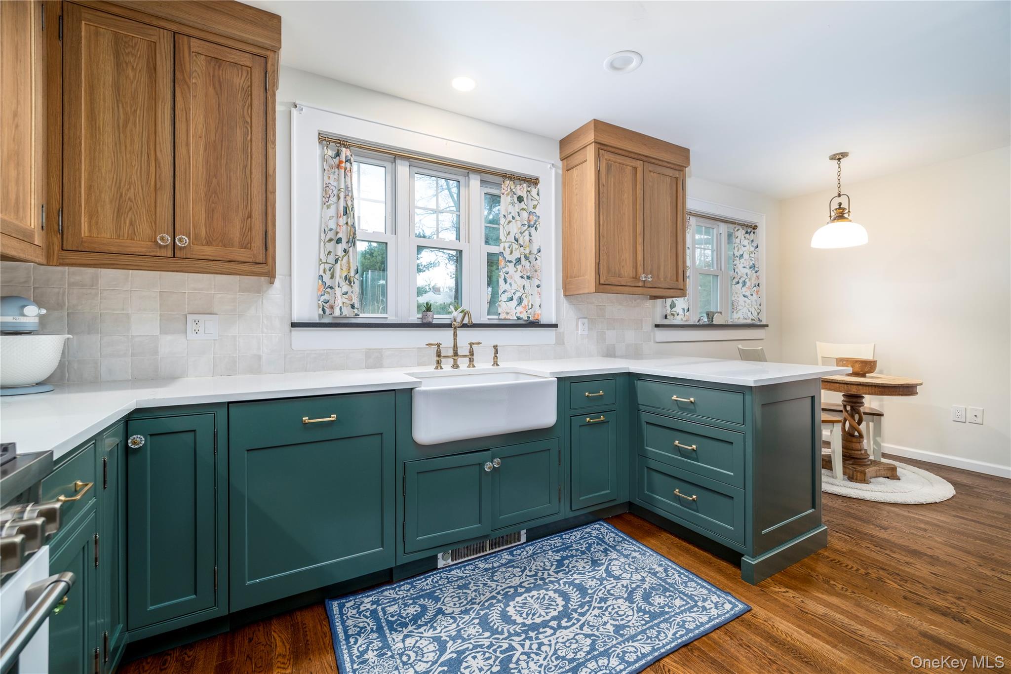 #8 photo, 17 Roxbury Road, ناسو Rockville Centre , NY 11570