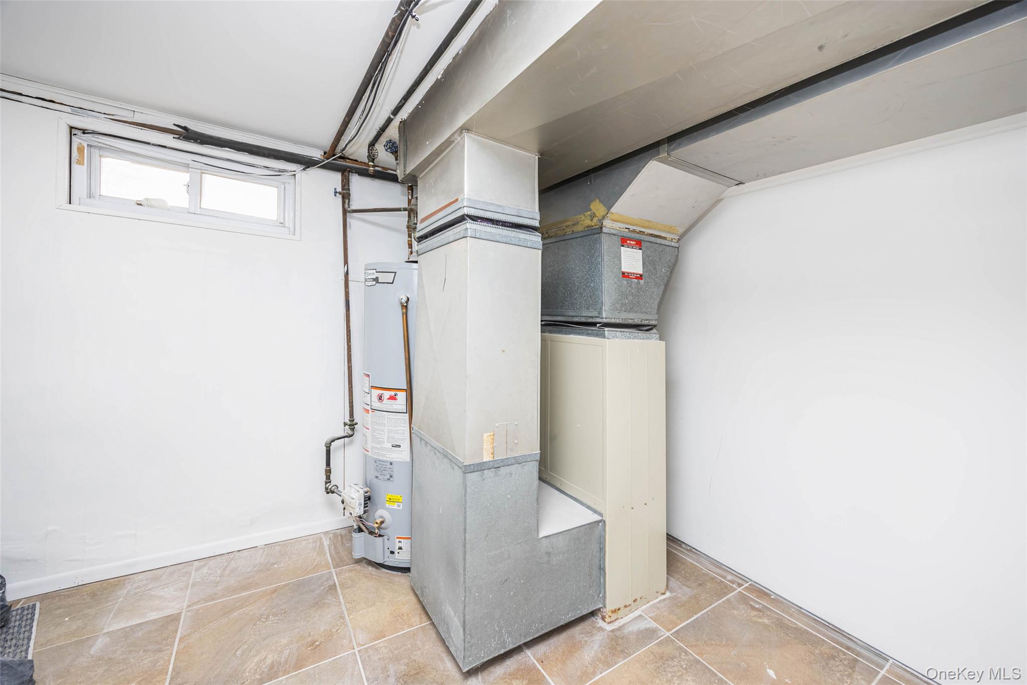 #20 photo, 157-19 16th Avenue, Whitestone , NY 11357