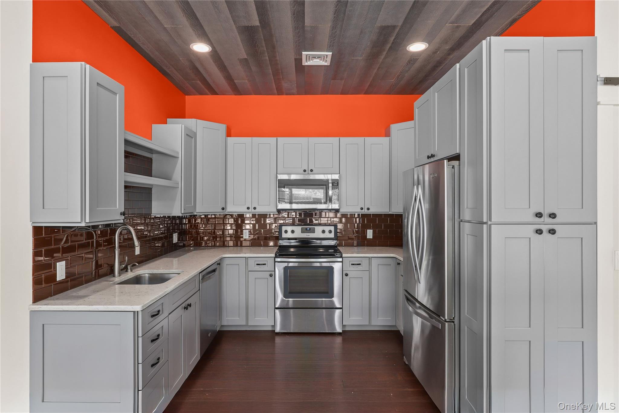 #10 photo, 600 Cantitoe Street, Bedford , NY 10506