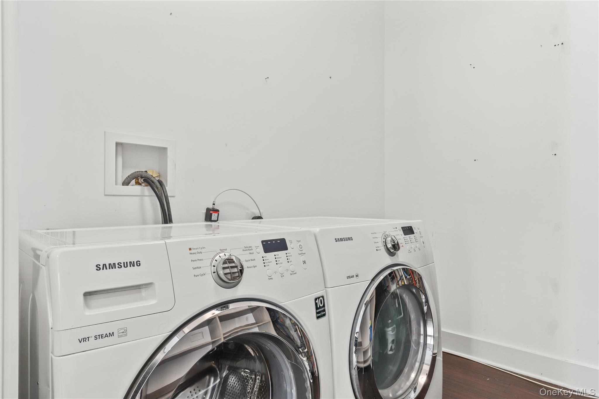 #12 photo, 600 Cantitoe Street, Bedford , NY 10506