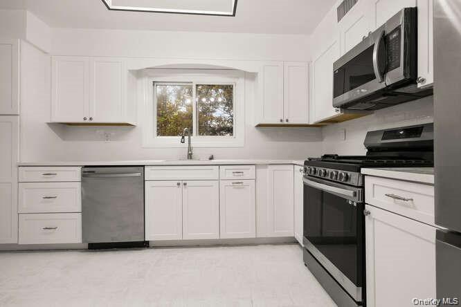 #10 photo, 93 Seton Drive, New Rochelle , NY 10804