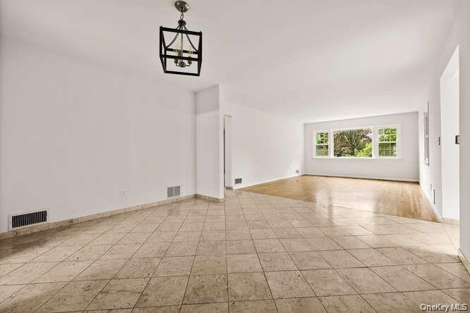 #11 photo, 93 Seton Drive, New Rochelle , NY 10804