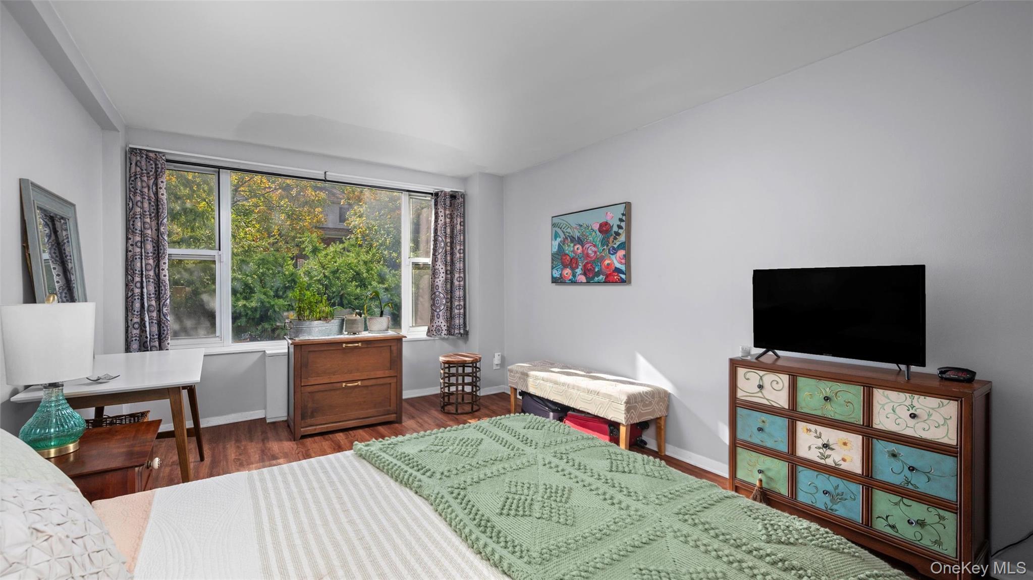 #15 photo, 20 Old Mamaroneck Road, White Plains , NY 10605