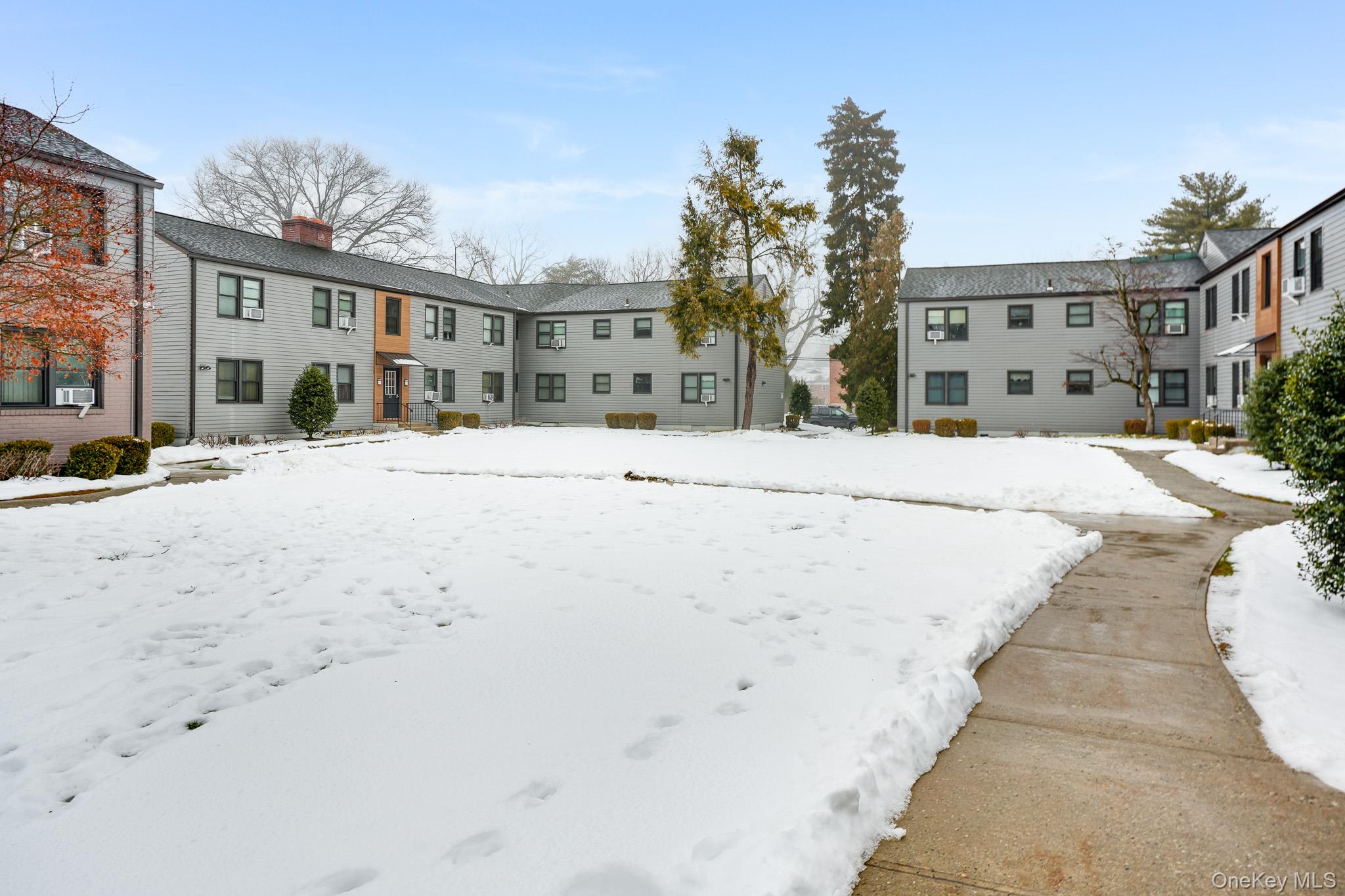 #4 photo, 10 Tappan Landing, Tarrytown , NY 10591