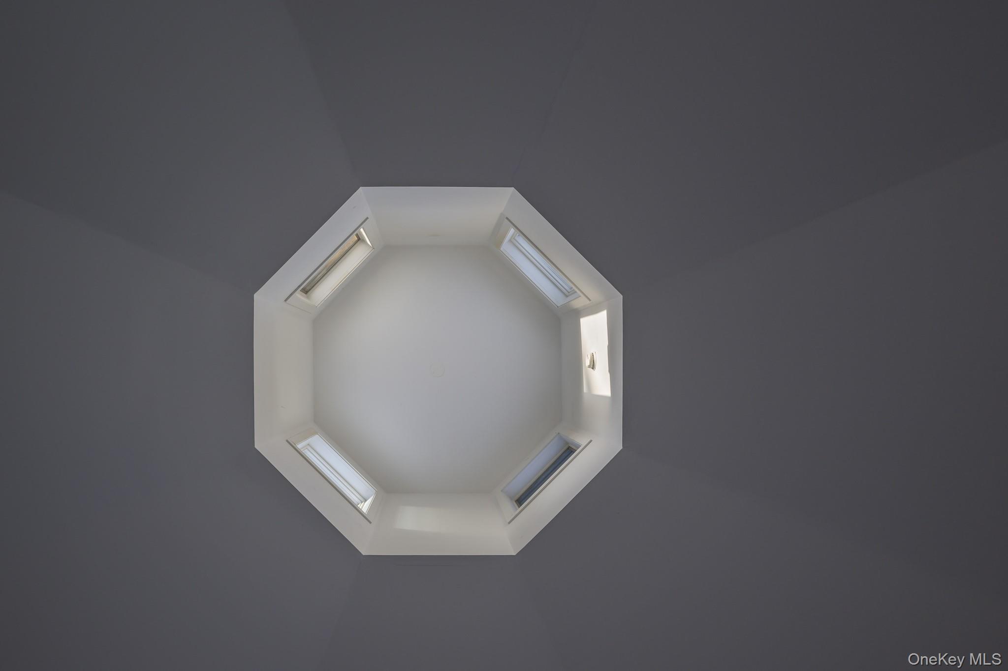 #20 photo, 401 Collins Street, Hillsdale , NY 12529