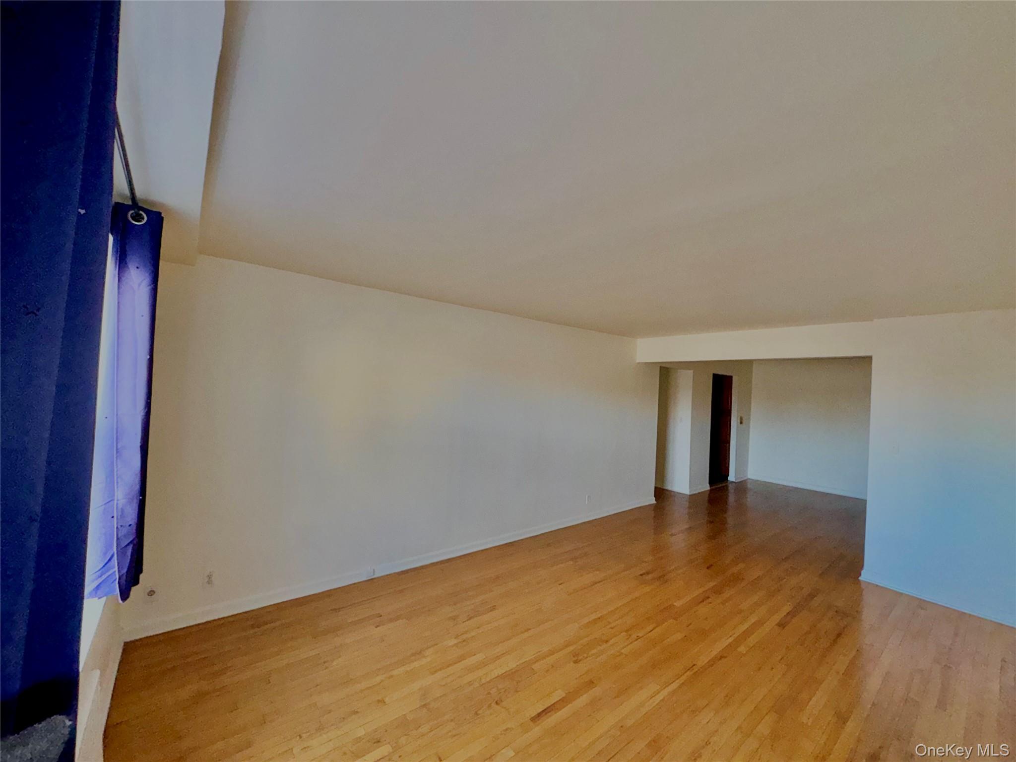 #10 photo, 2090 Barnes Avenue, Bronx , NY 10462