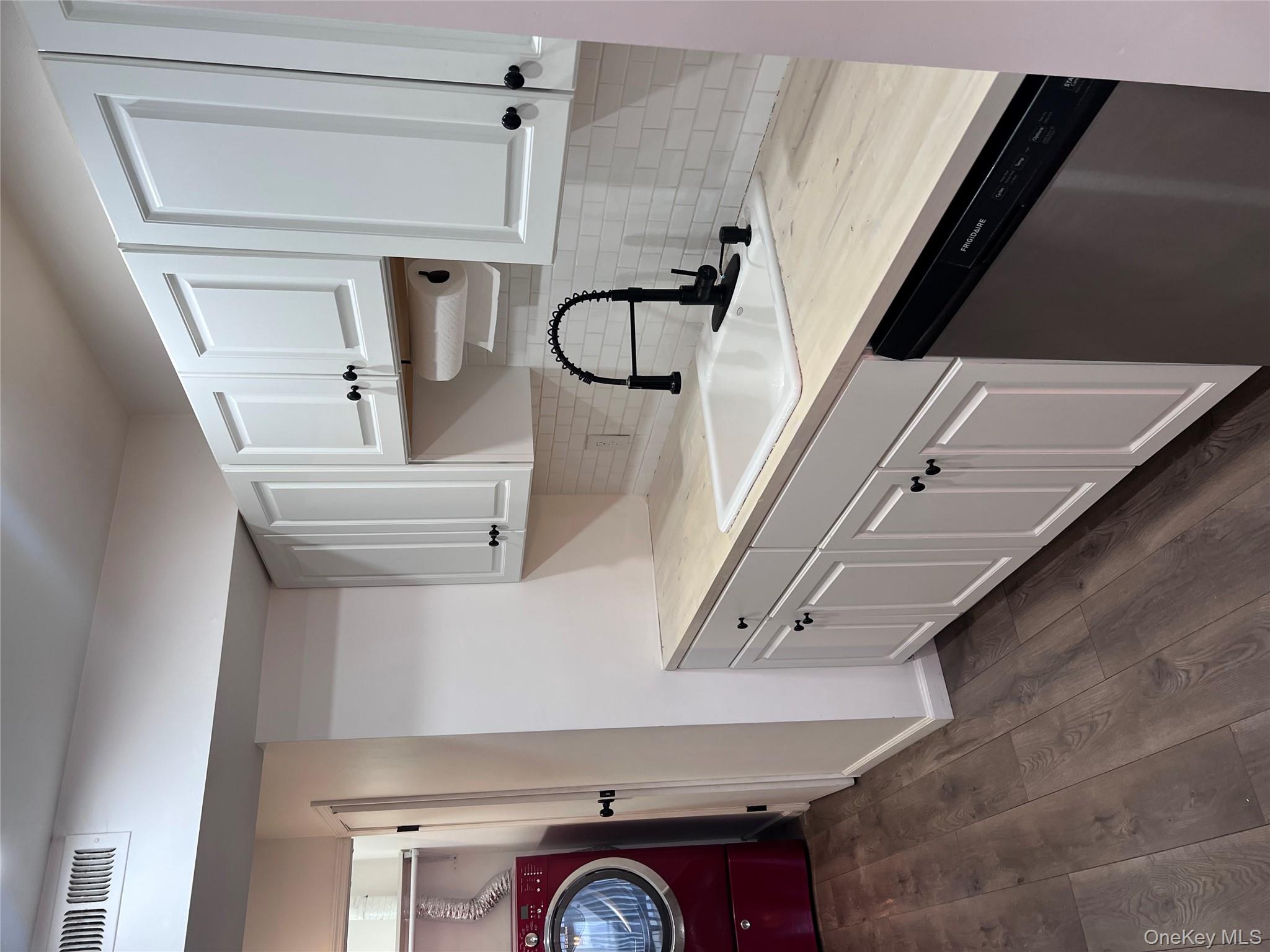 #4 photo, 1107 Whispering Hills, Chester , NY 10918