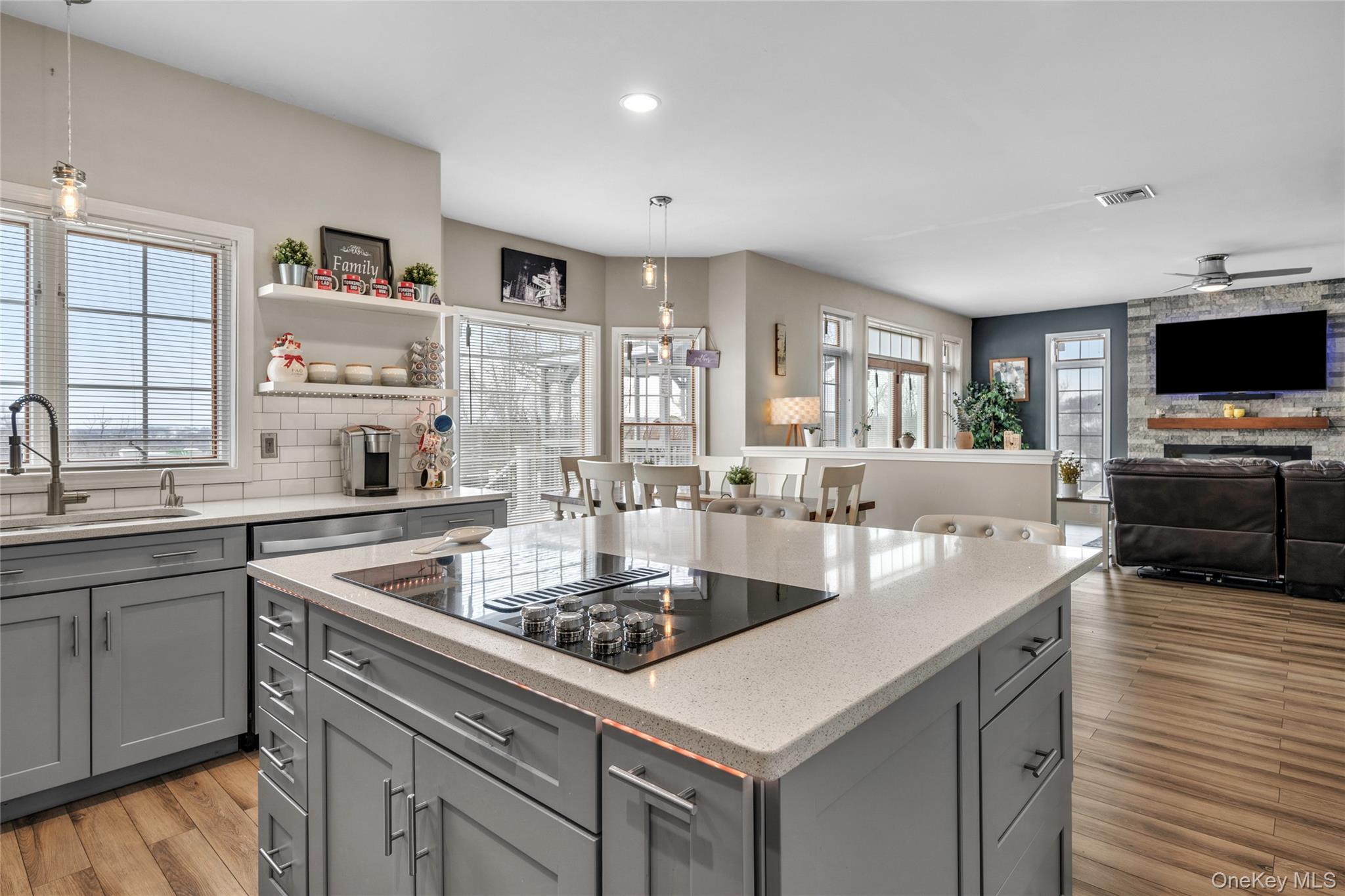 #17 photo, 140 Gate Schoolhouse Road, New Hampton , NY 10958