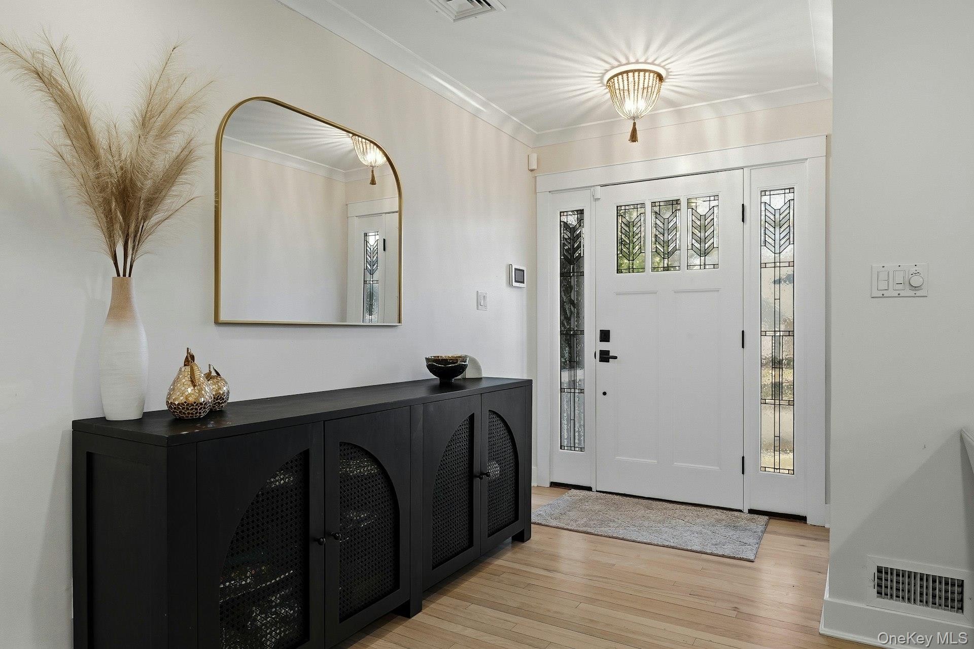 #2 photo, 47 Birch Street, Port Washington , NY 11050