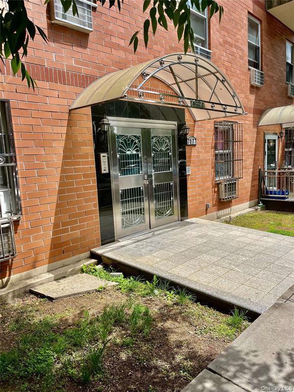 #2 photo, 71-77 159 St, 皇后区 新鲜草原 Fresh Meadows , NY 11365