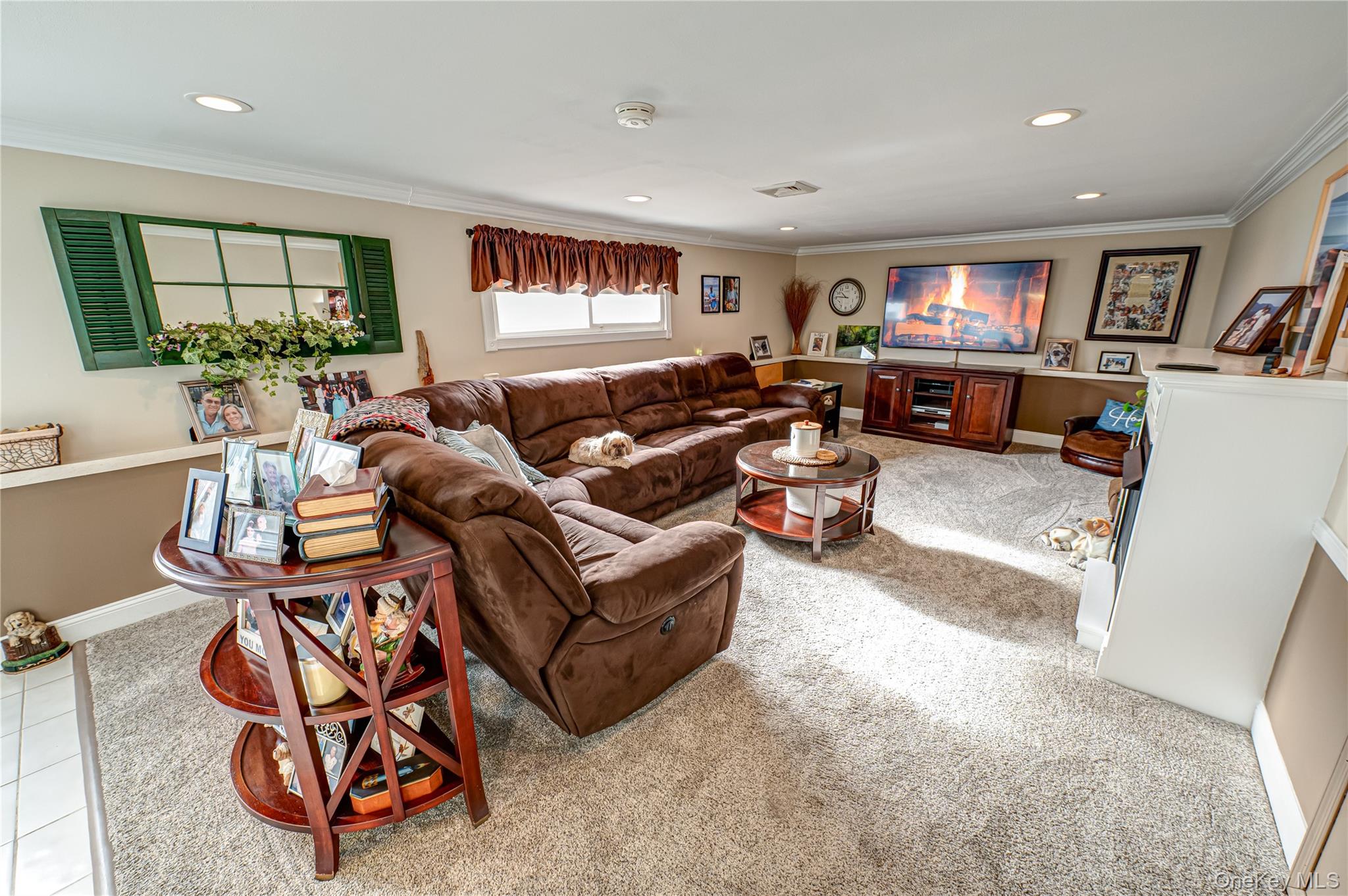 #18 photo, 12 Ida Lane, North Babylon , NY 11703