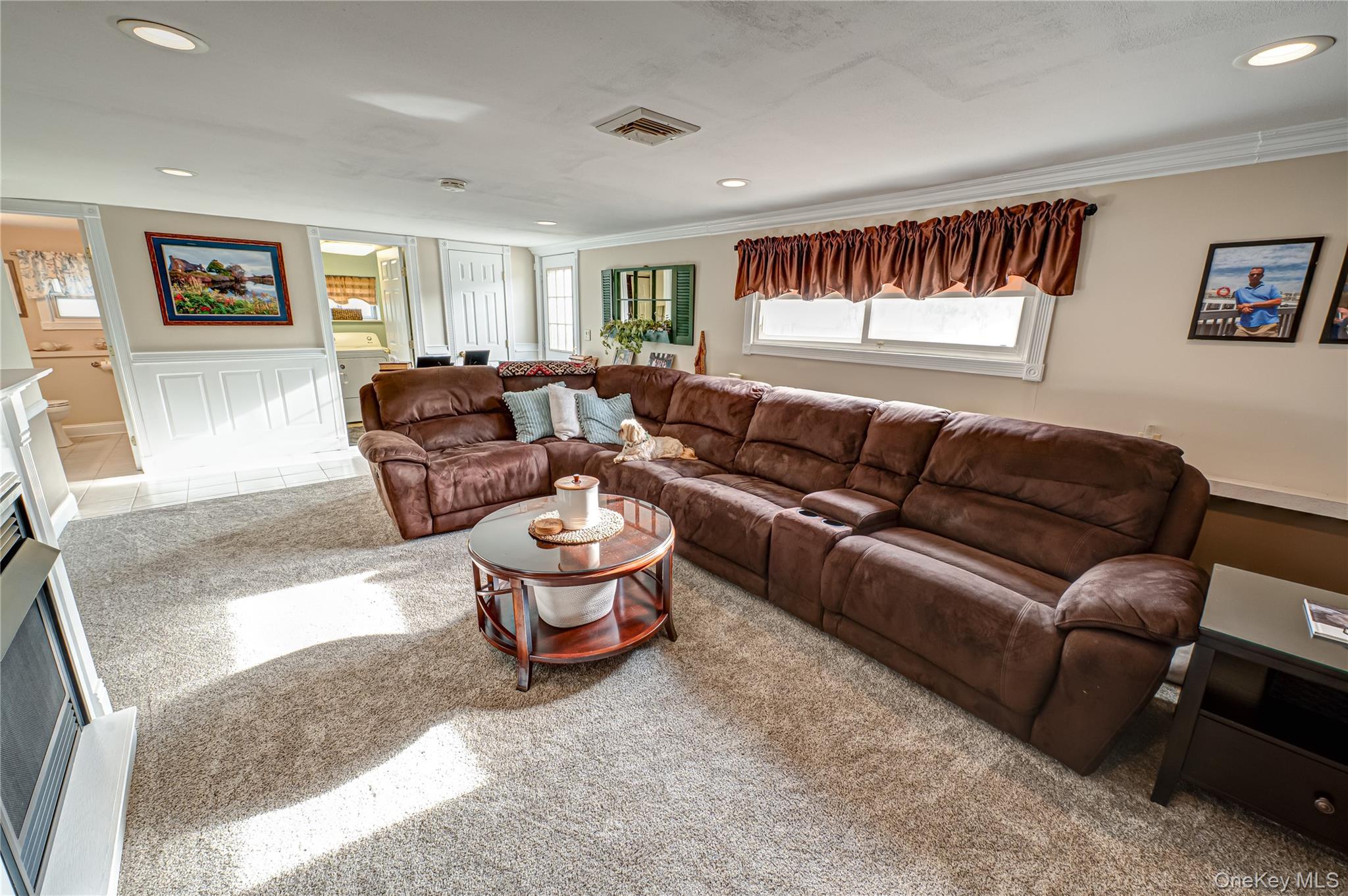 #20 photo, 12 Ida Lane, North Babylon , NY 11703