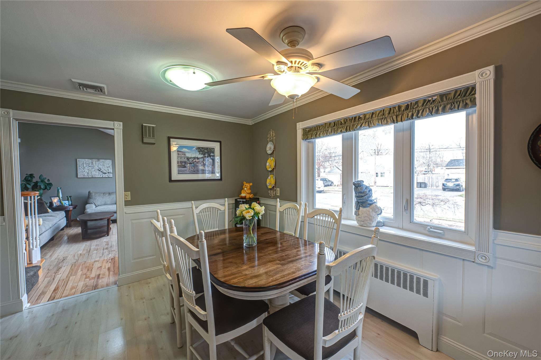 #8 photo, 12 Ida Lane, North Babylon , NY 11703