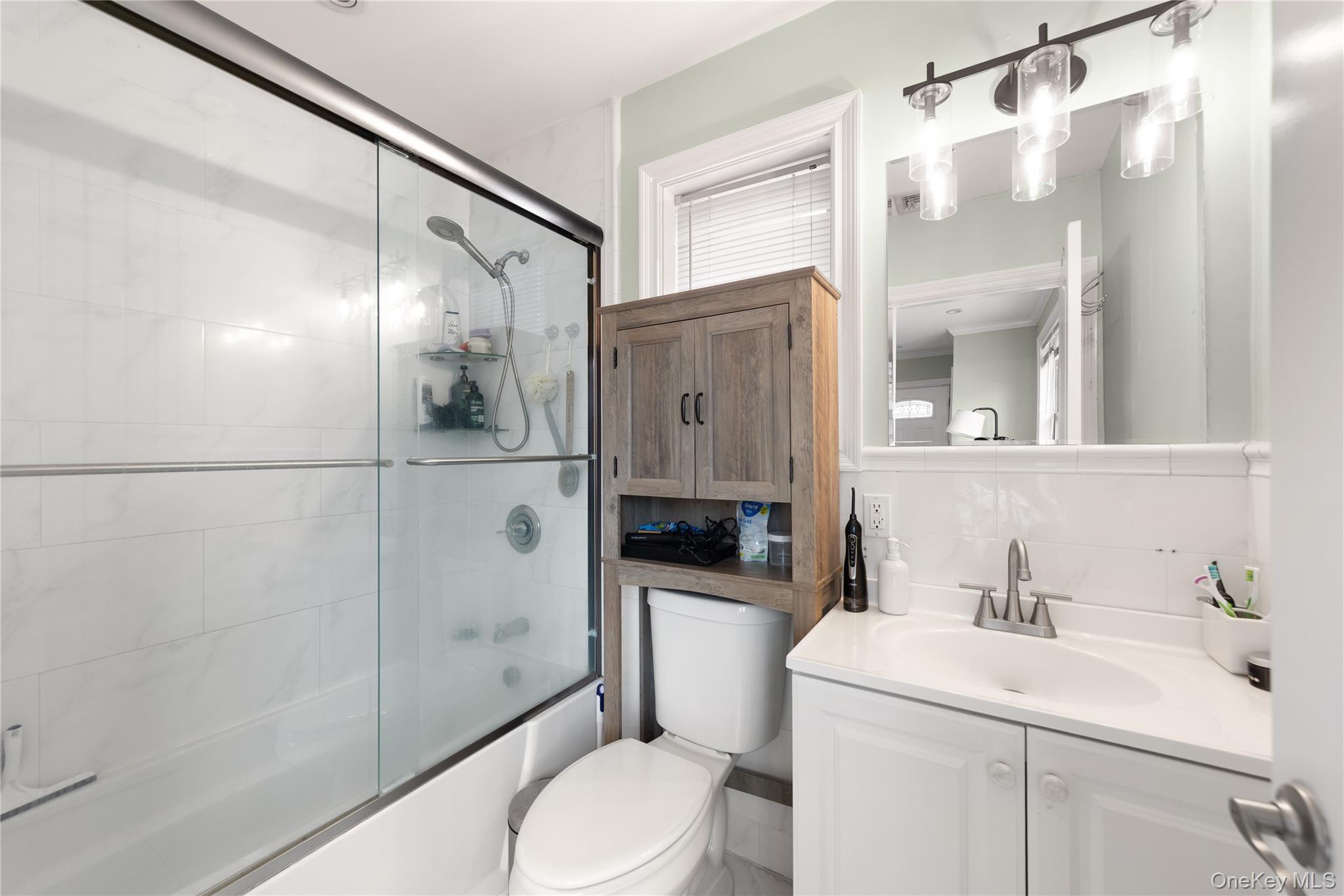 #3 photo, 1137 Washington Place, מחוז נסאו Baldwin , NY 11510