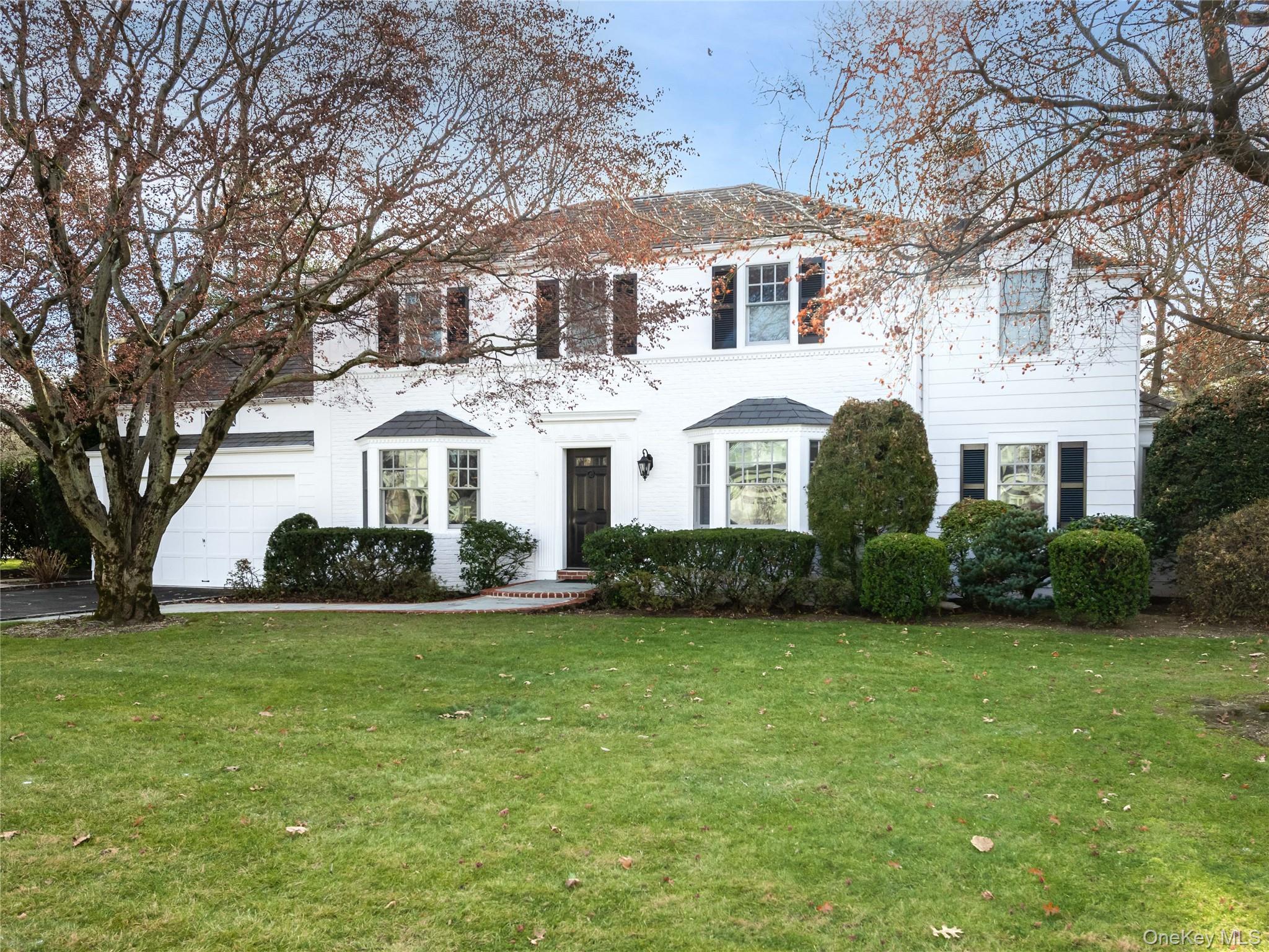 #1 photo, 126 Northwoods Road, Manhasset , NY 11030