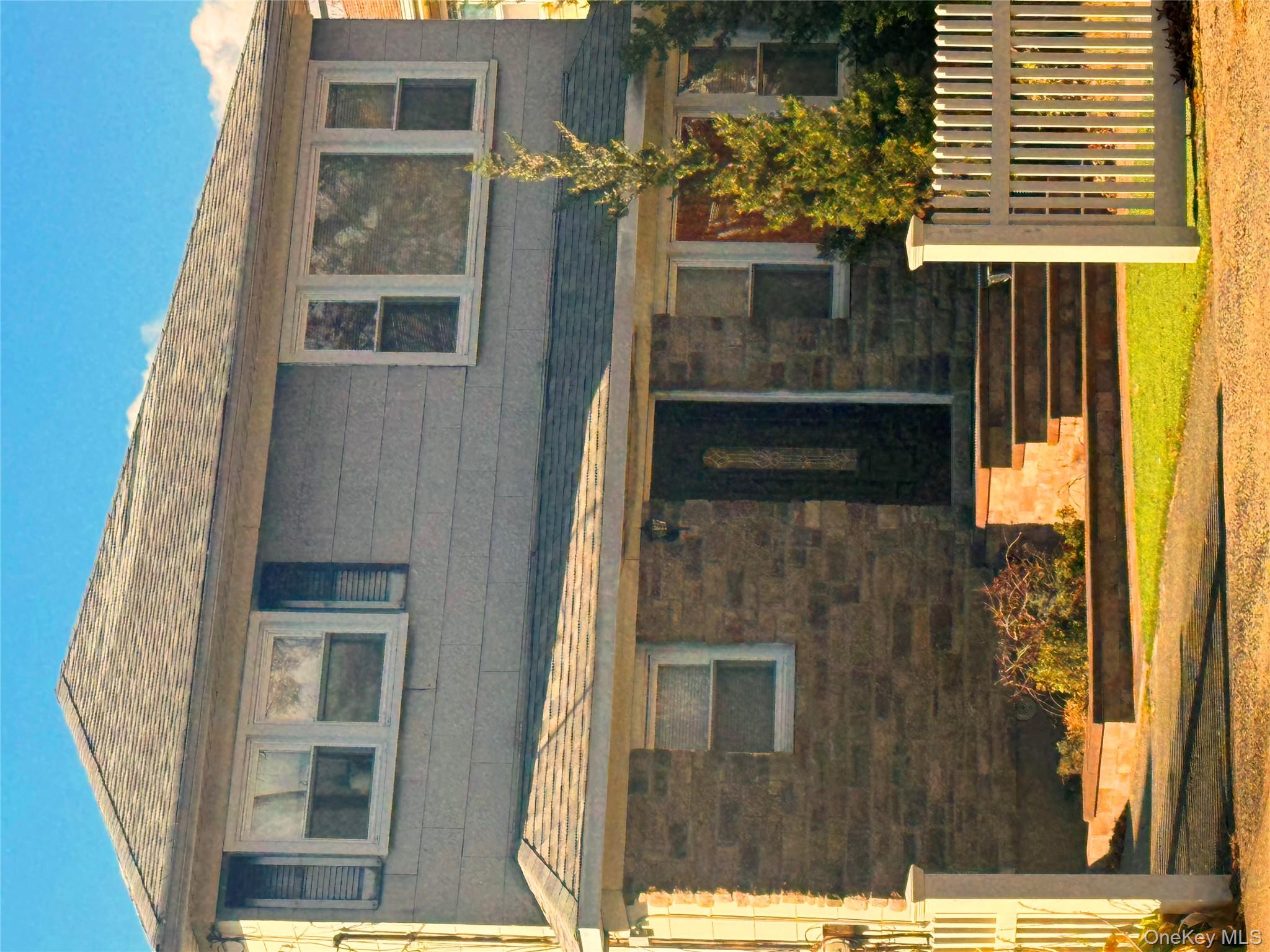 #1 photo, 121 Nassau Boulevard, 롱 아일랜드 West Hempstead , NY 11552