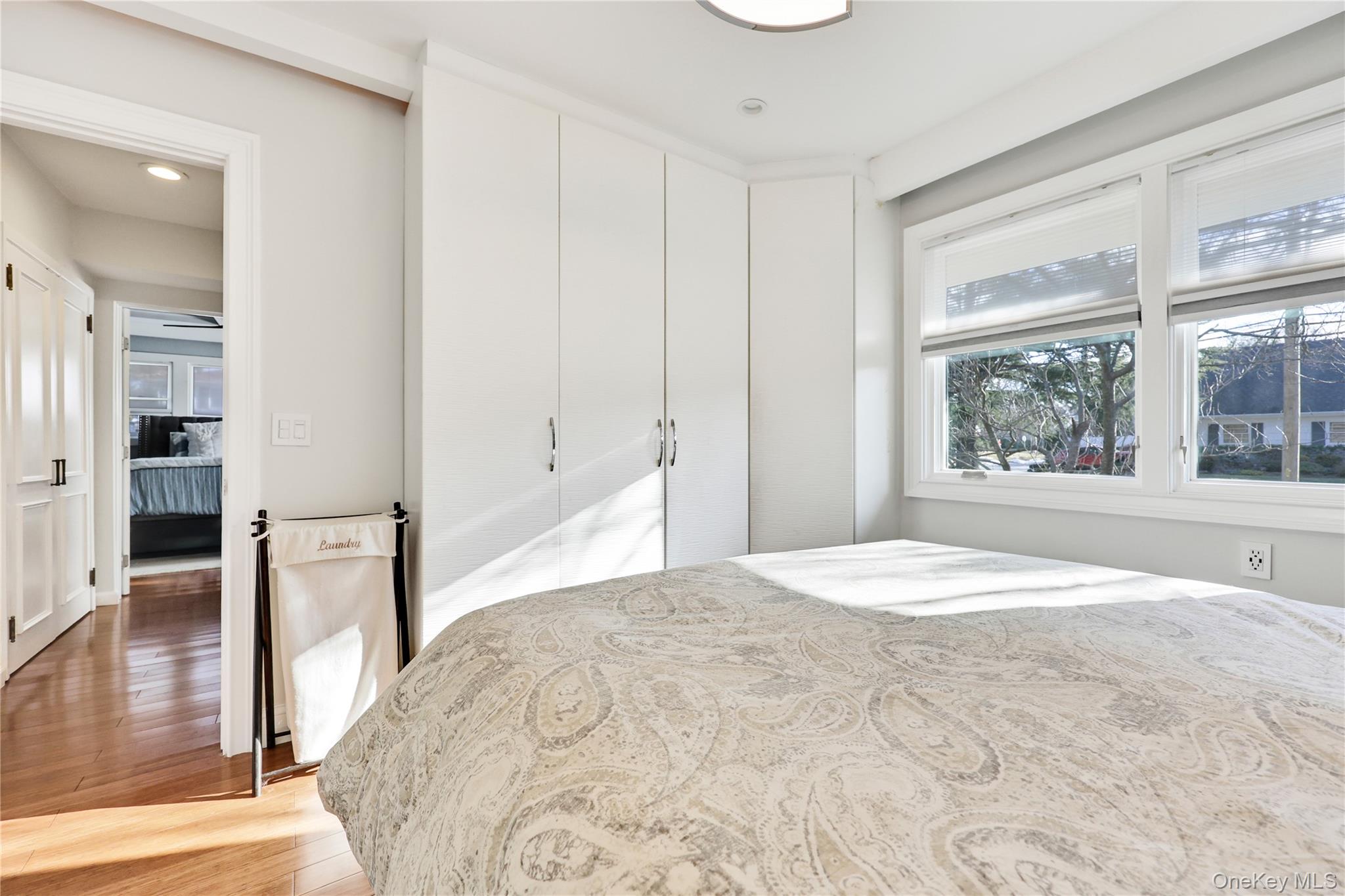 #20 photo, 41 Erick Avenue, Нассау ‖ Hewlett , NY 11557